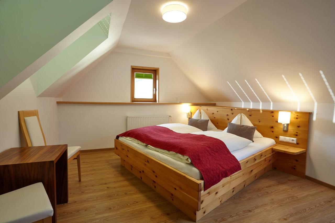 Sportbauernhof - Gasthaus Hochalmblick Krems in Kaernten Esterno foto