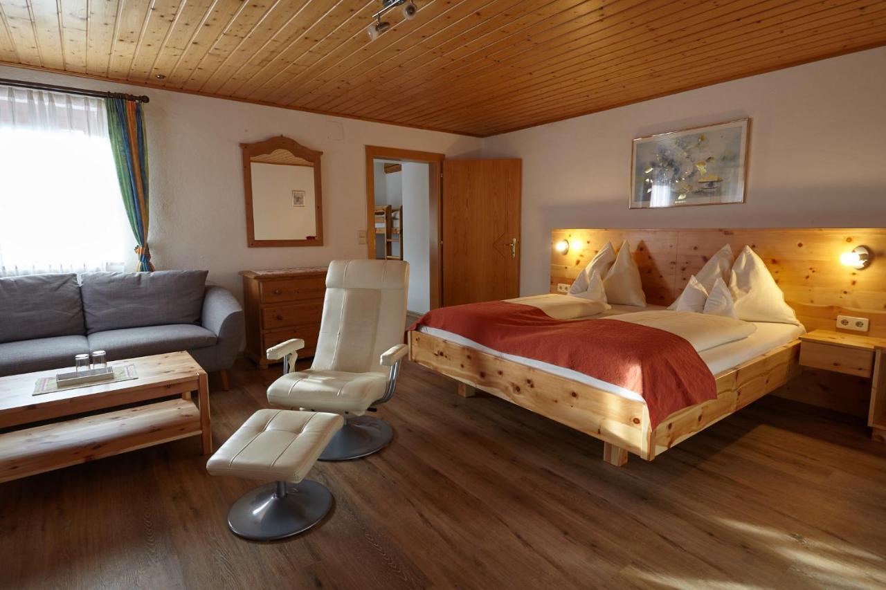 Sportbauernhof - Gasthaus Hochalmblick Krems in Kaernten Esterno foto