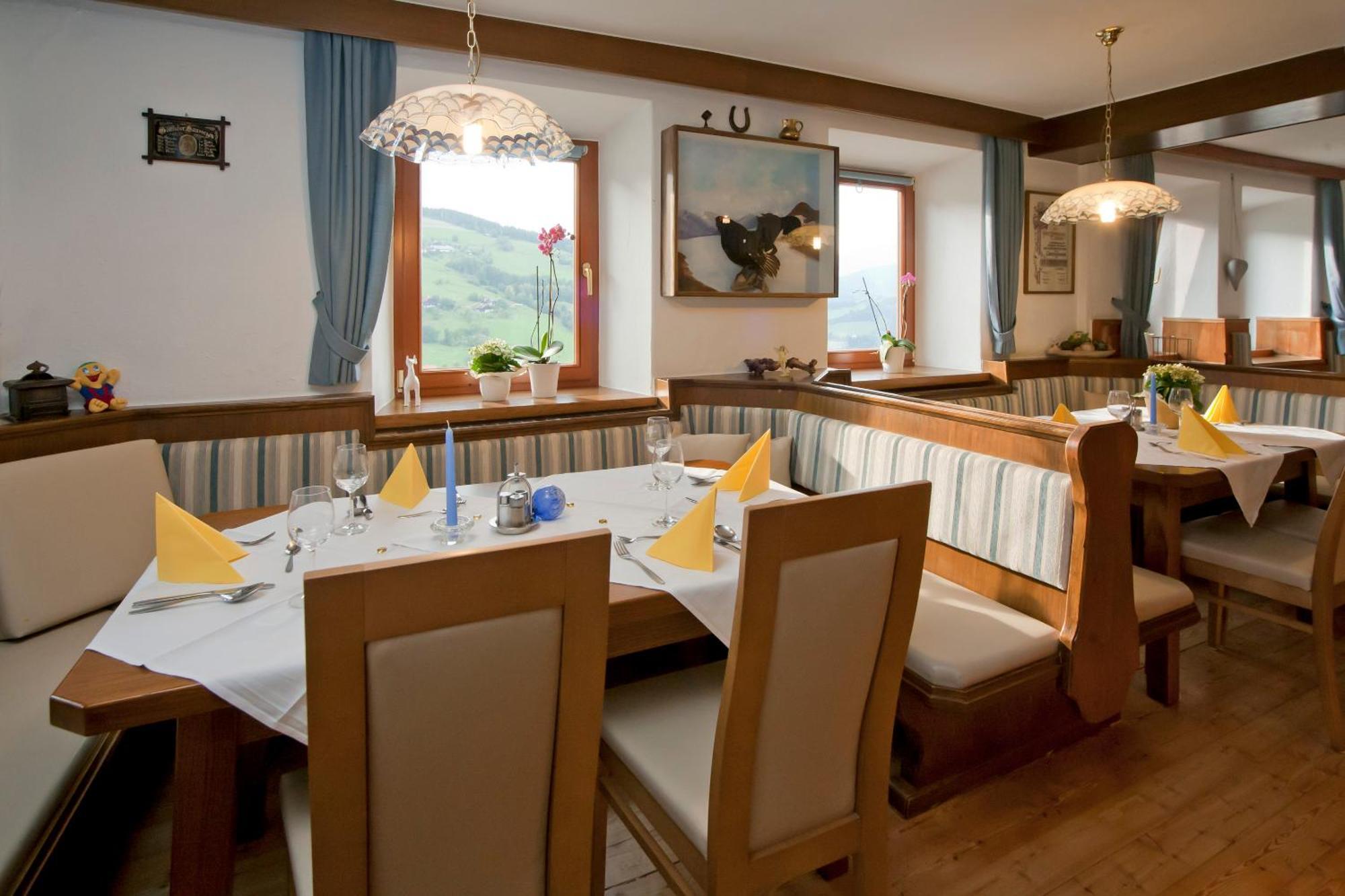 Sportbauernhof - Gasthaus Hochalmblick Krems in Kaernten Esterno foto