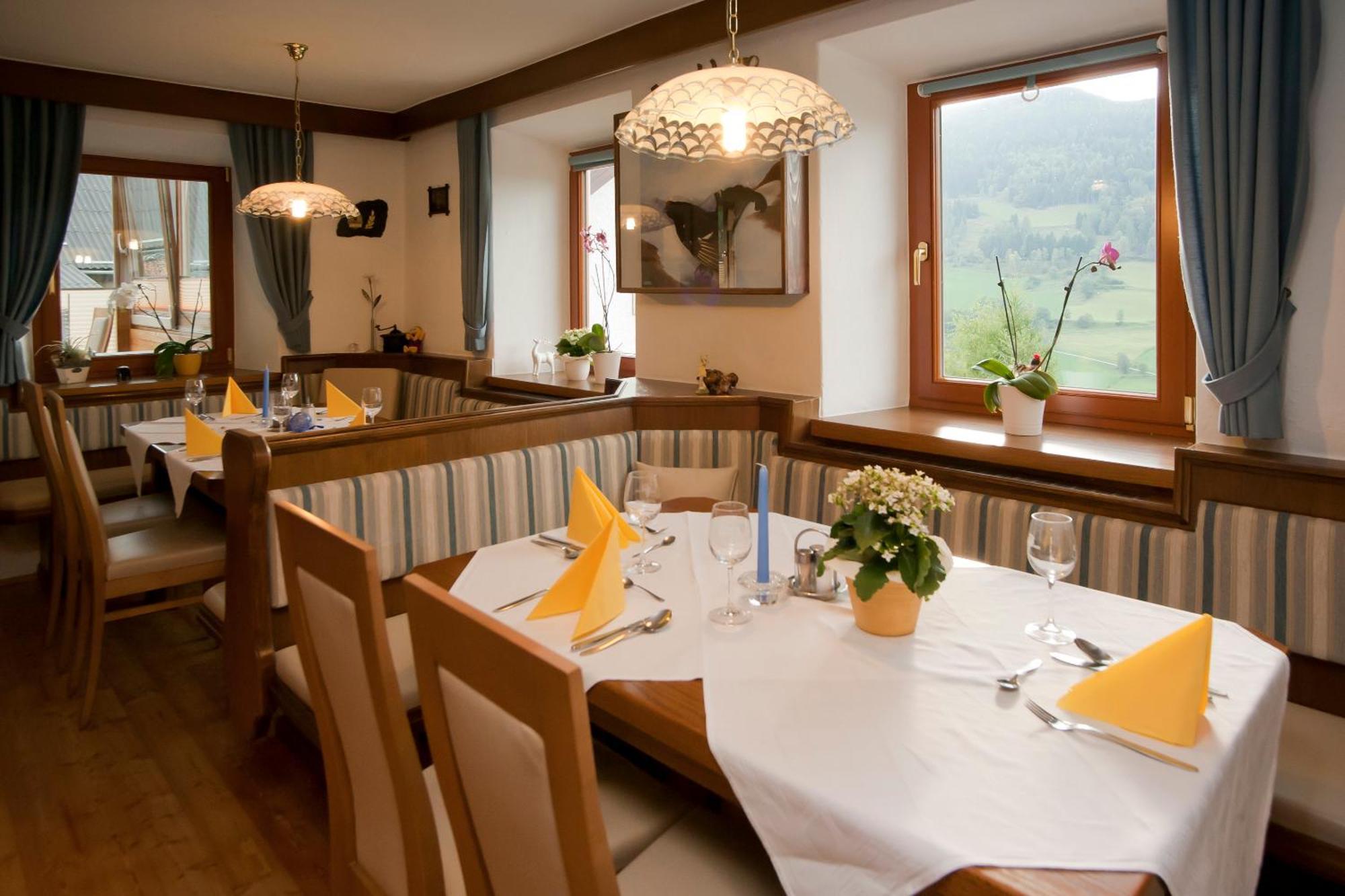 Sportbauernhof - Gasthaus Hochalmblick Krems in Kaernten Esterno foto