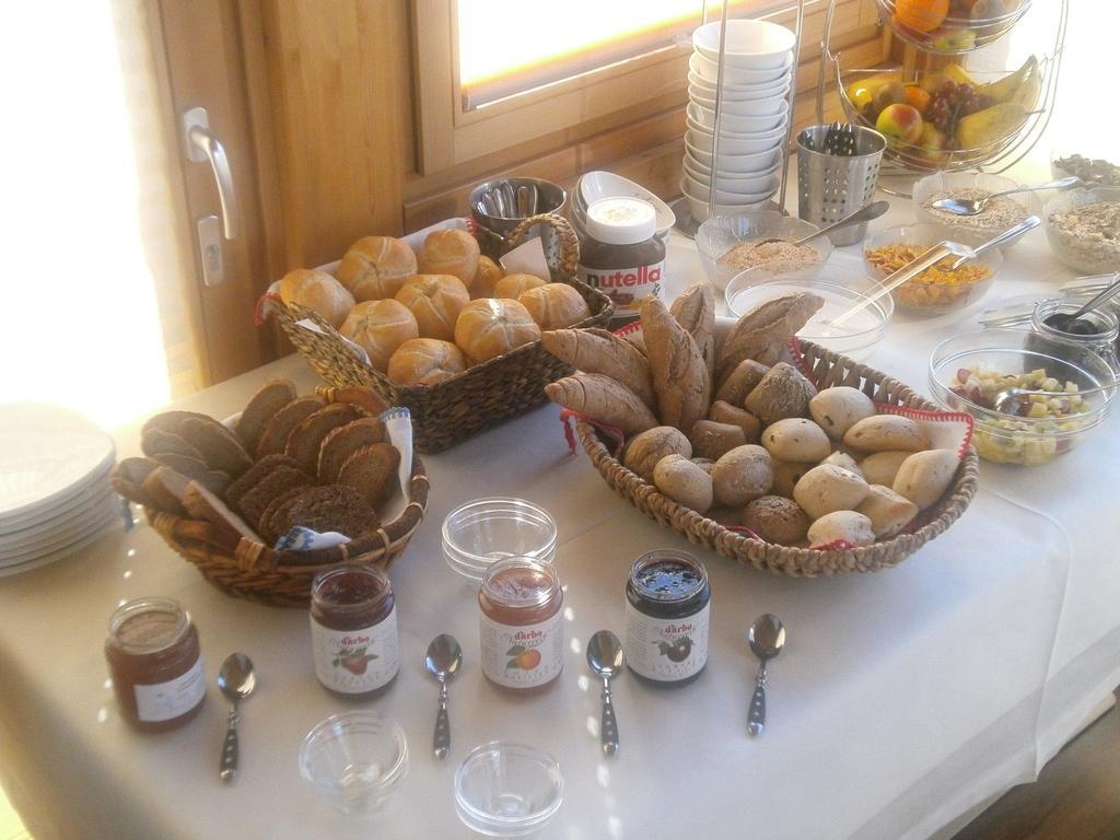 Sportbauernhof - Gasthaus Hochalmblick Krems in Kaernten Esterno foto