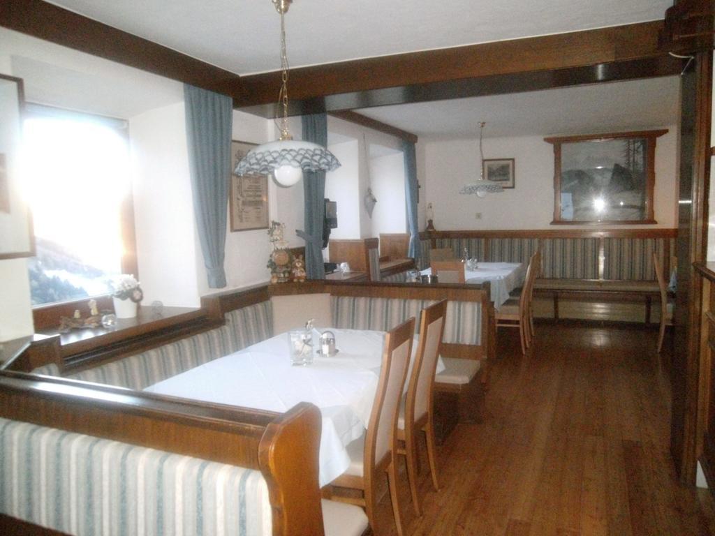 Hotel Sportbauernhof - Gasthaus Hochalmblick Krems in Kaernten Esterno foto