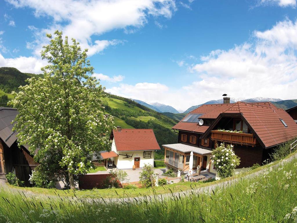 Sportbauernhof - Gasthaus Hochalmblick Krems in Kaernten Esterno foto